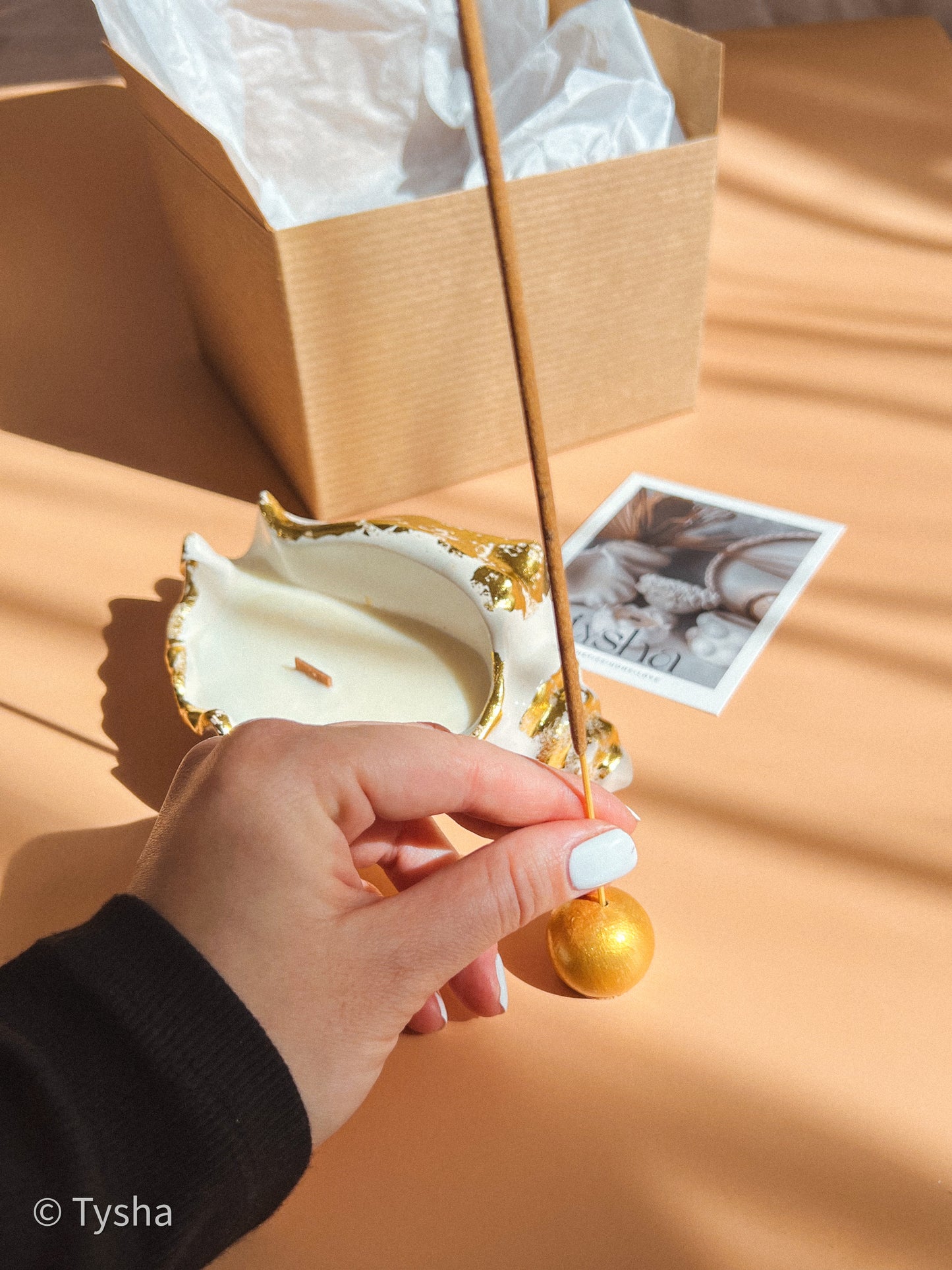 Scented Candle MUSHLY + incense stick holder