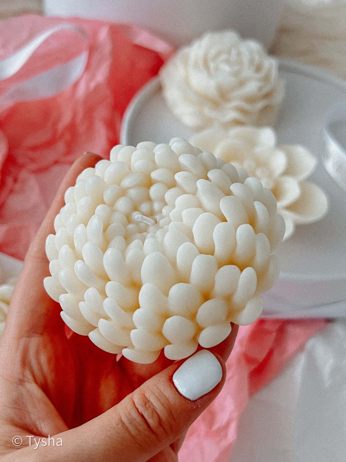Set of Flowers Candles in a Gift Box