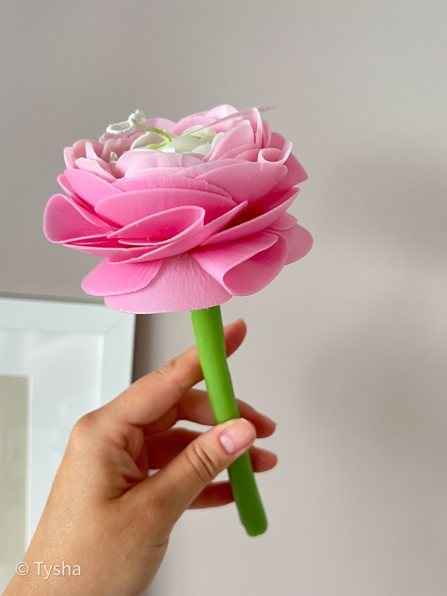 Ranunculus Candle on a steam Pink