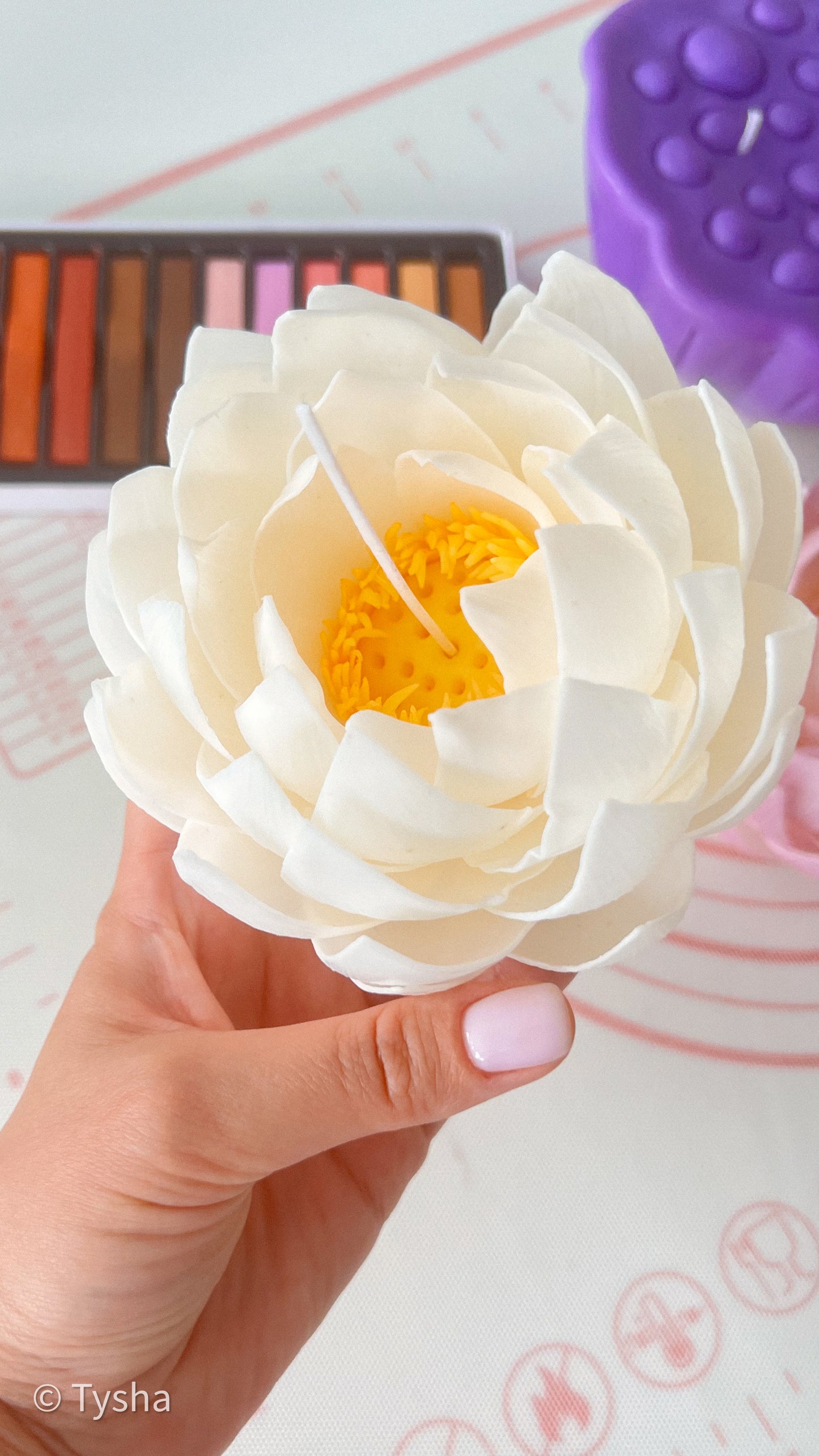 Lotus Flower Candle White