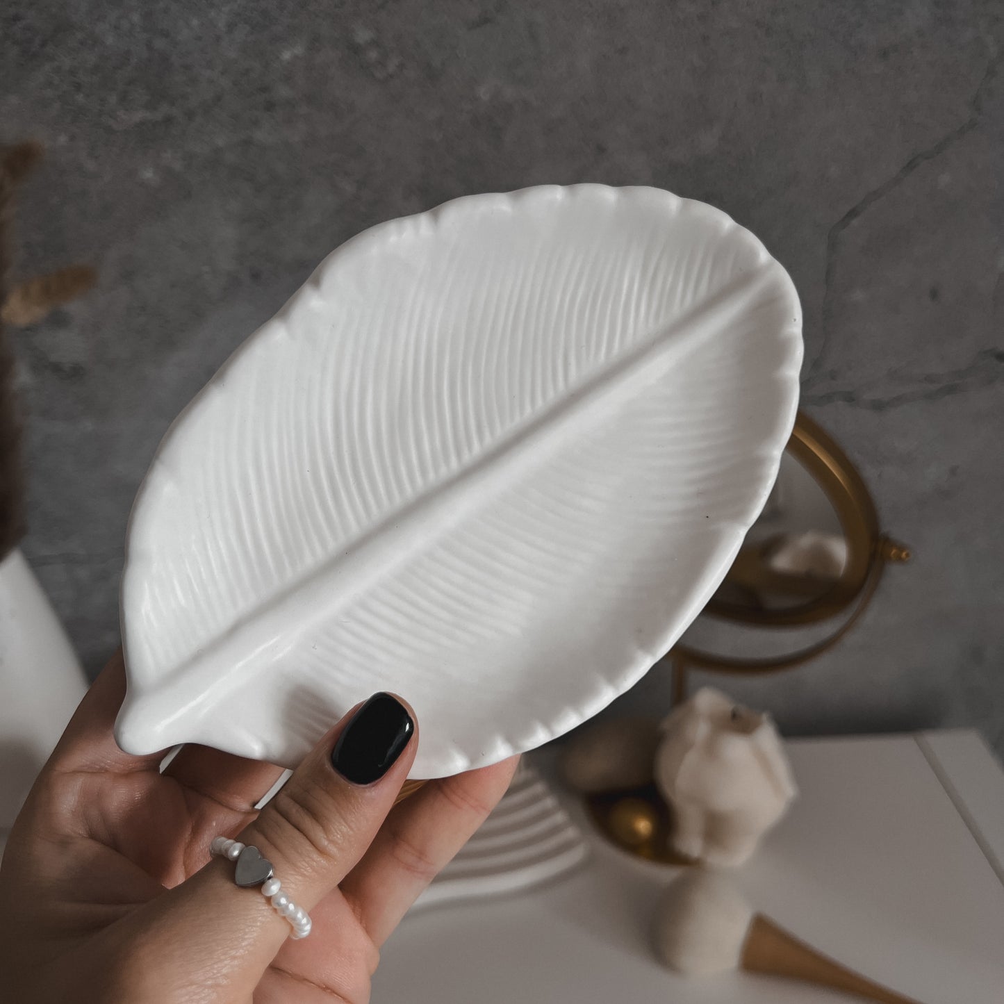 Ficus Leaf Dish