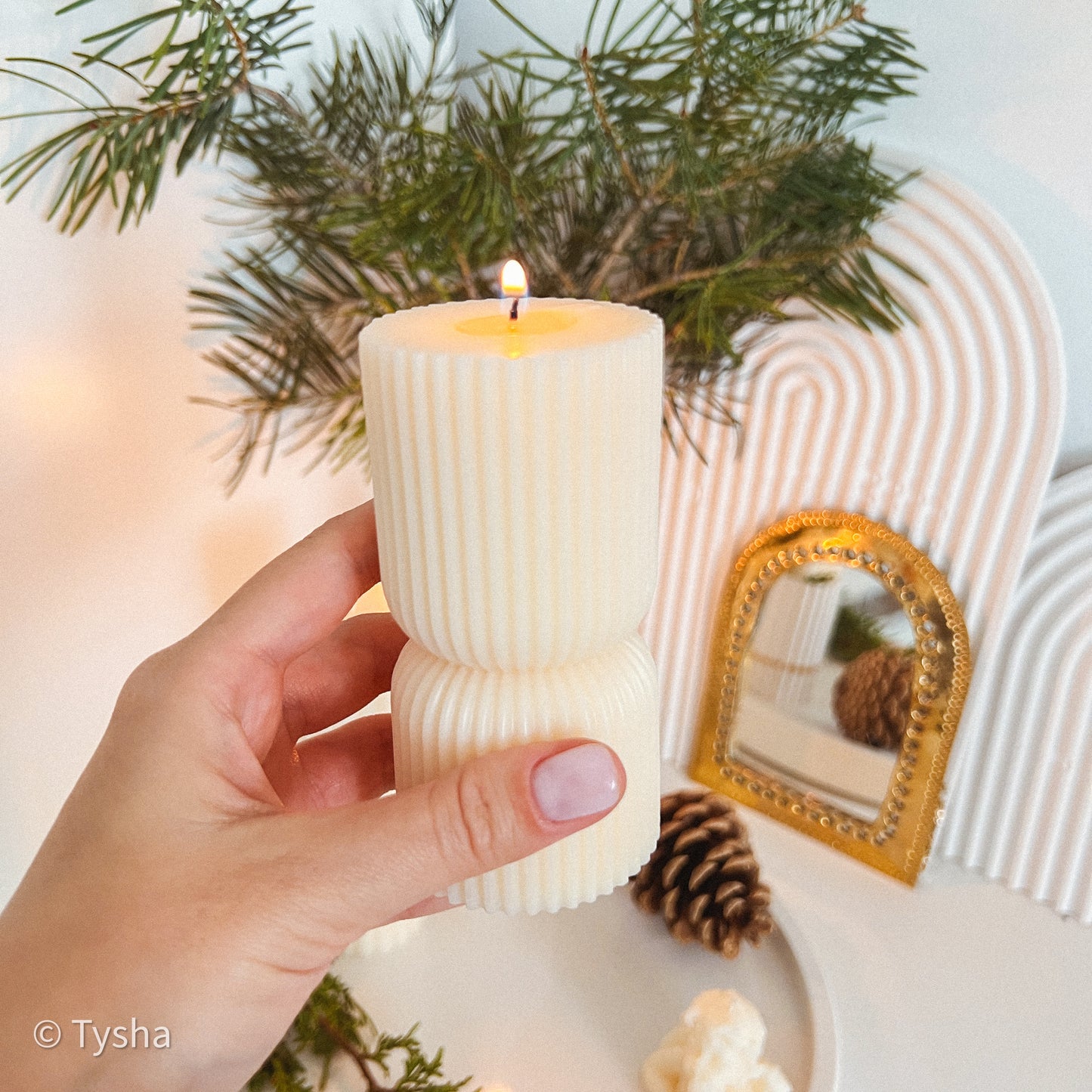 TRAVA Pillar Candle