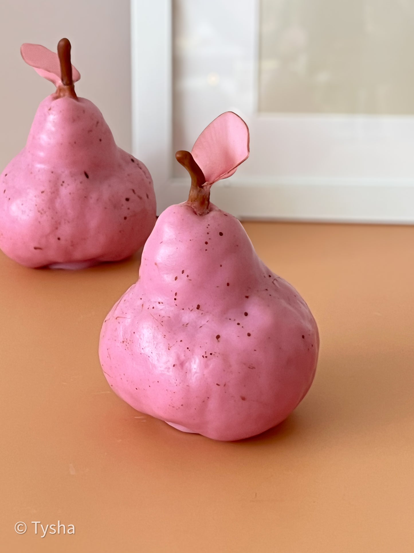 Art PEAR Candle