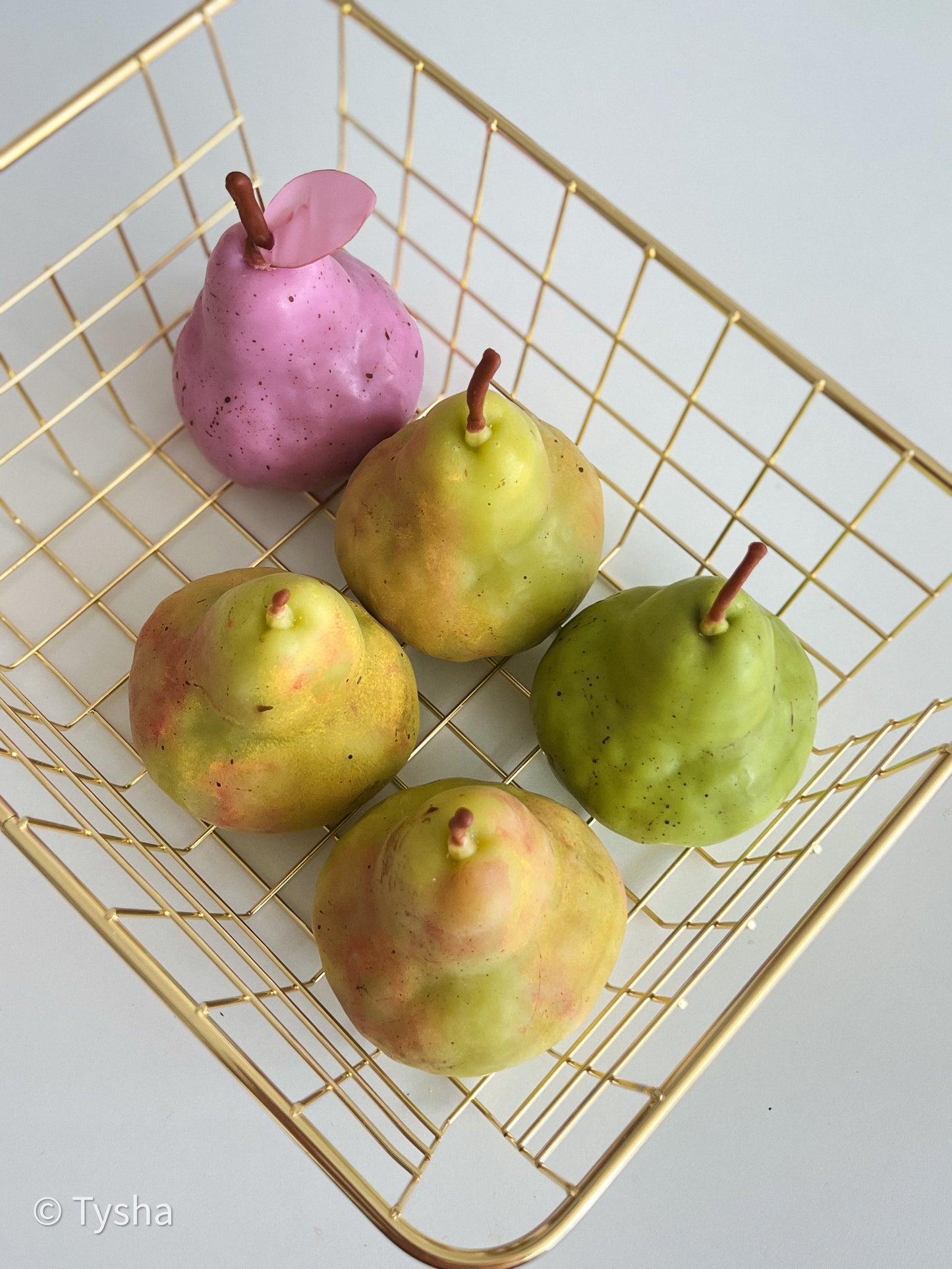Art PEAR Candle